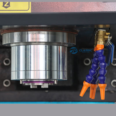 Centro de mecanización vertical del metal del centro de mecanización del CNC del pequeño 5 eje mini VMC650
