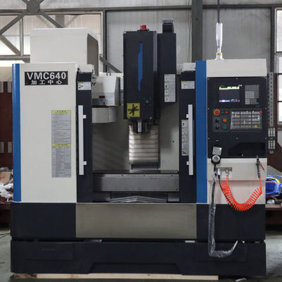 Fresadora del mini de mecanización de la marca de Taiwán del centro VMC640 metal vertical del CNC