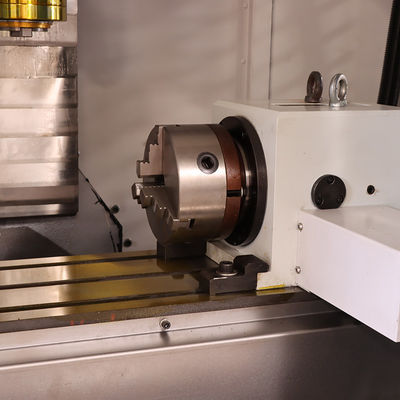 Centro de mecanización vertical del motor servo del centro de mecanización del perfil de aluminio del CNC de la venta directa de la fábrica que muele XH7126