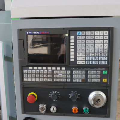 XH7126 centro de mecanización vertical del CNC del pequeño 3 eje chino de alta velocidad del eje 4 con el regulador del CNC de Fanuc